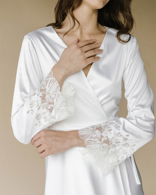 Robe Geneva Silk